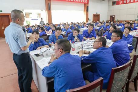 挑戰(zhàn)降本至高點，實現(xiàn)增效新里程——安彩高科開展降本增效專題培訓(xùn)活動